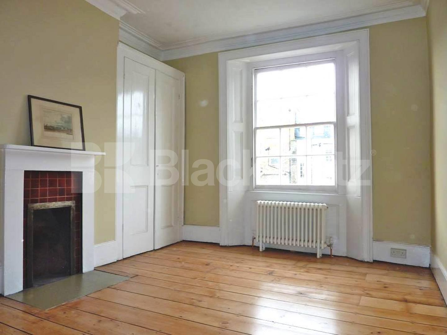 			2 Bedroom, 1 bath, 1 reception Flat			 Albert Street, CAMDEN